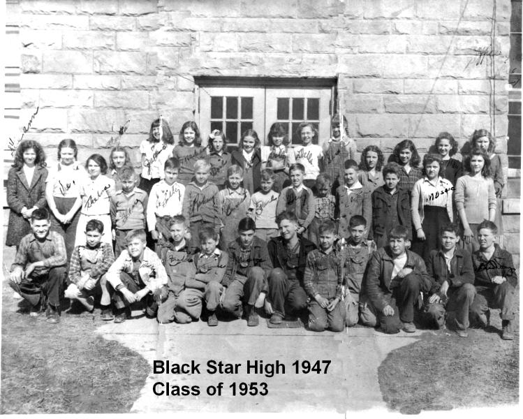 1947 PICTURE OF CLASS OF 1953.jpg